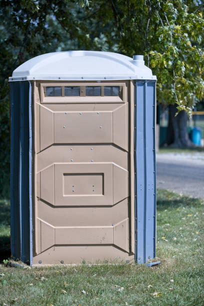 Best Porta potty delivery and setup  in North Bellport, NY