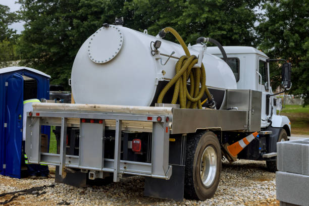 Best Affordable portable toilet rental  in North Bellport, NY